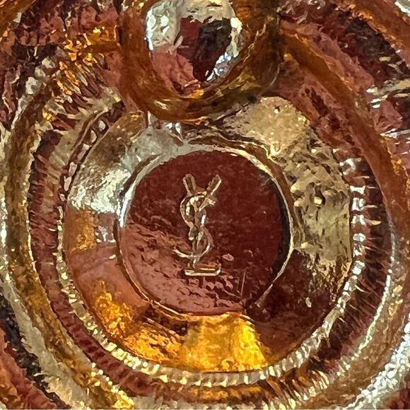 Yves Saint Laurent Authentic Vintage Clip Earrings - Picture 2 of 4